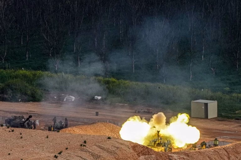 Ένα μήνα στις φλόγες η Μέση Ανατολή – Στον πόλεμο και οι Χούθι της Υεμένης –