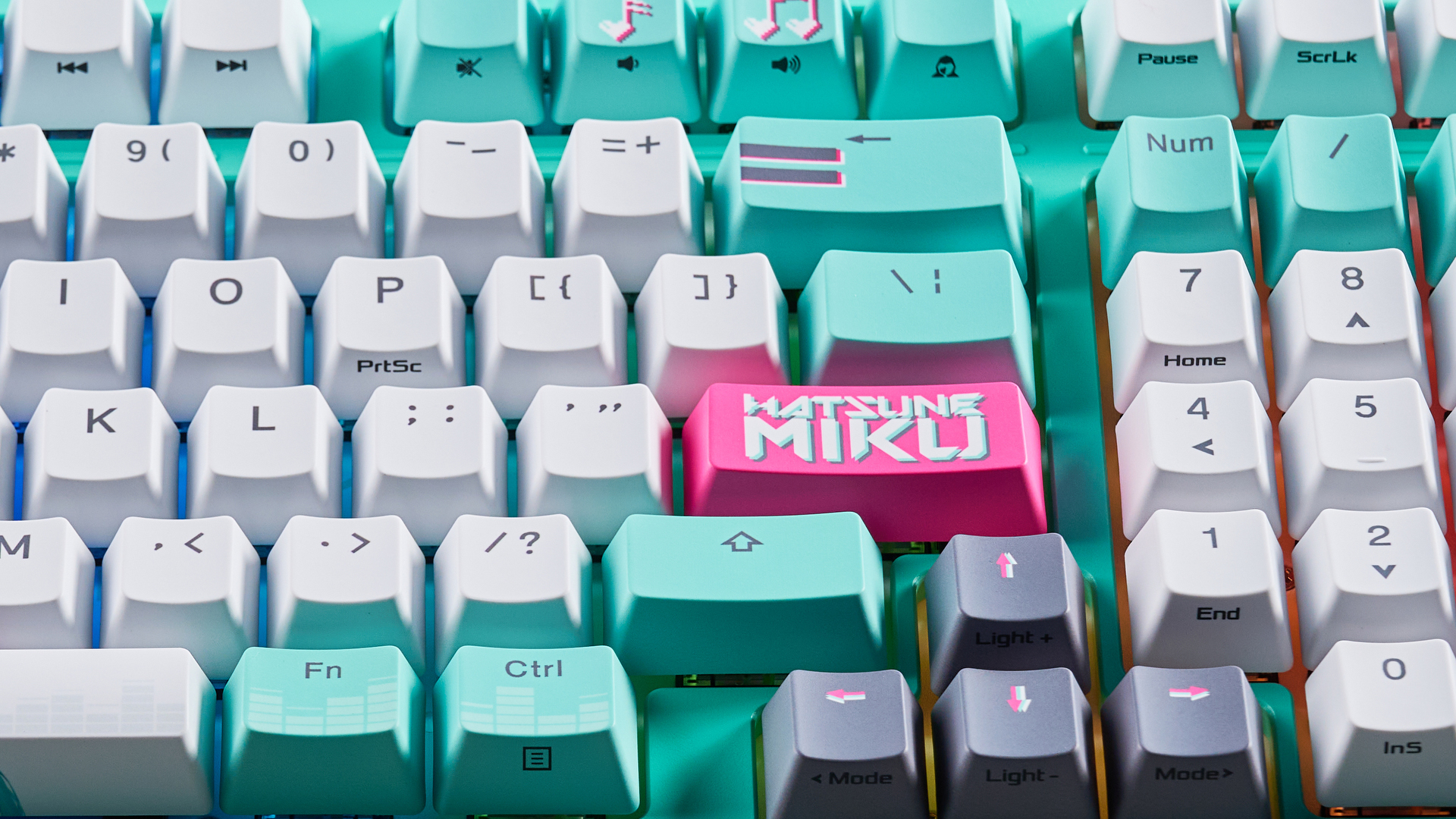 Ένα πληκτρολόγιο Asus TUF Gaming K3 Gen II