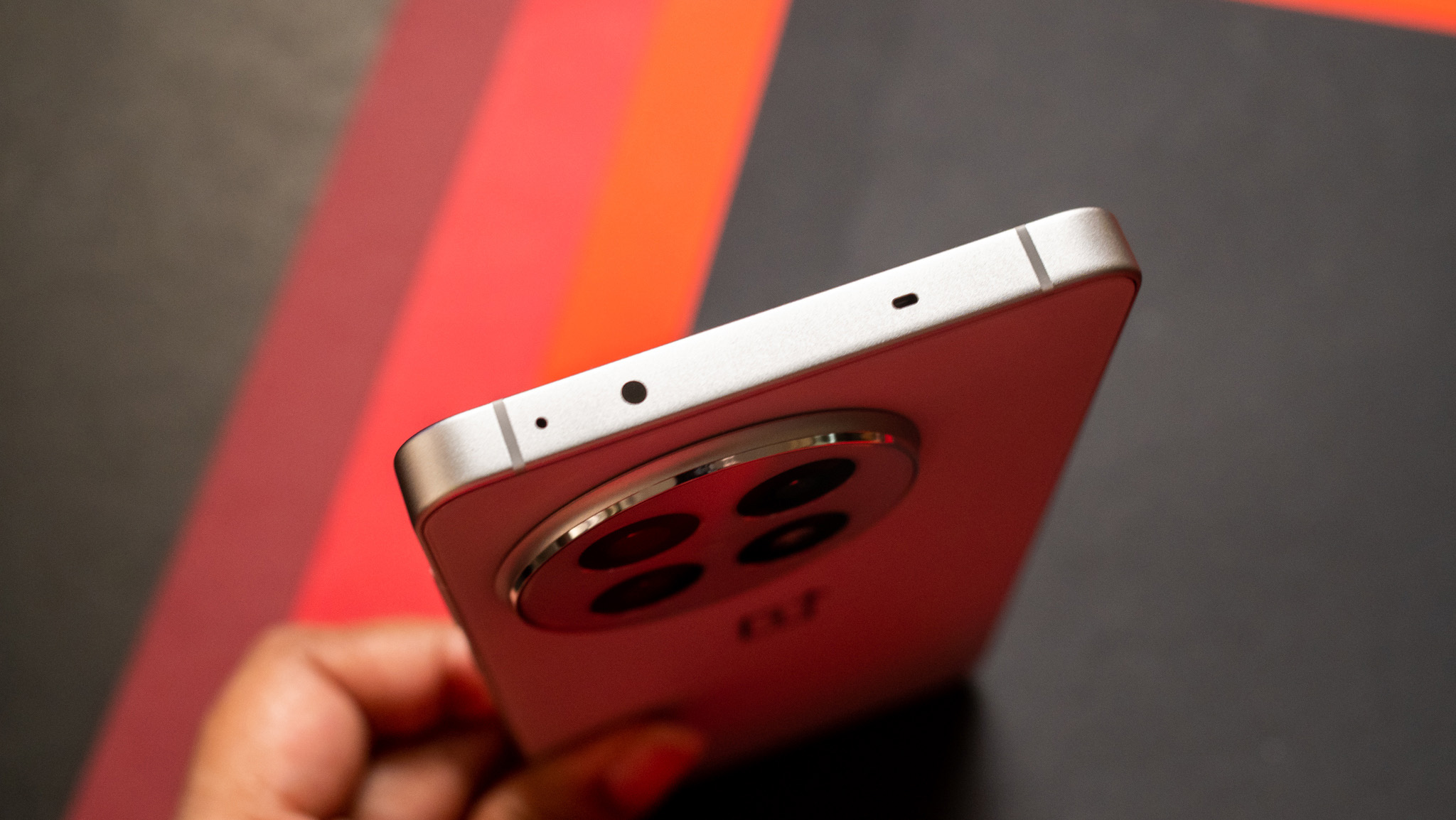 Κριτική για το OnePlus 13R