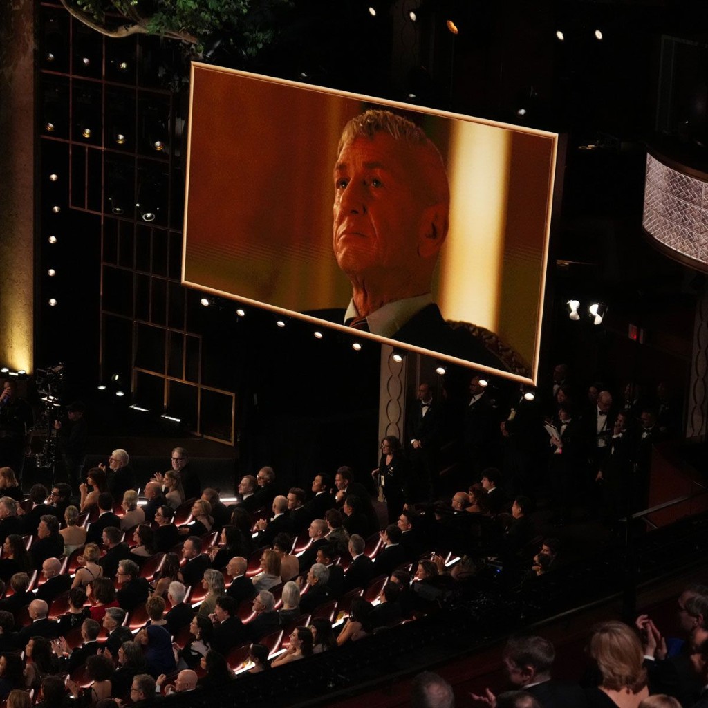 AP26075190094898 sean penn