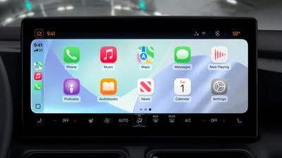 Apple CarPlay iOS 26 Tight Crop