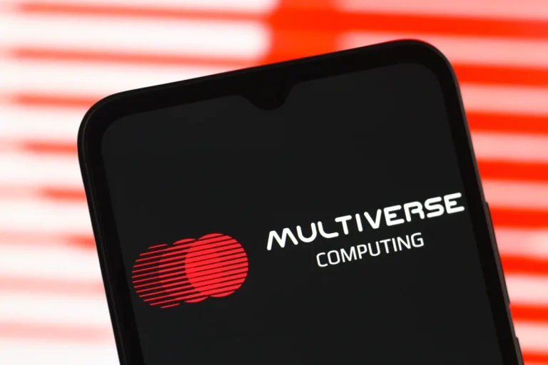 Η Multiverse Computing ωθεί τα μοντέλα της με συμπιεσμένο AI στην επικρατούσα τάση