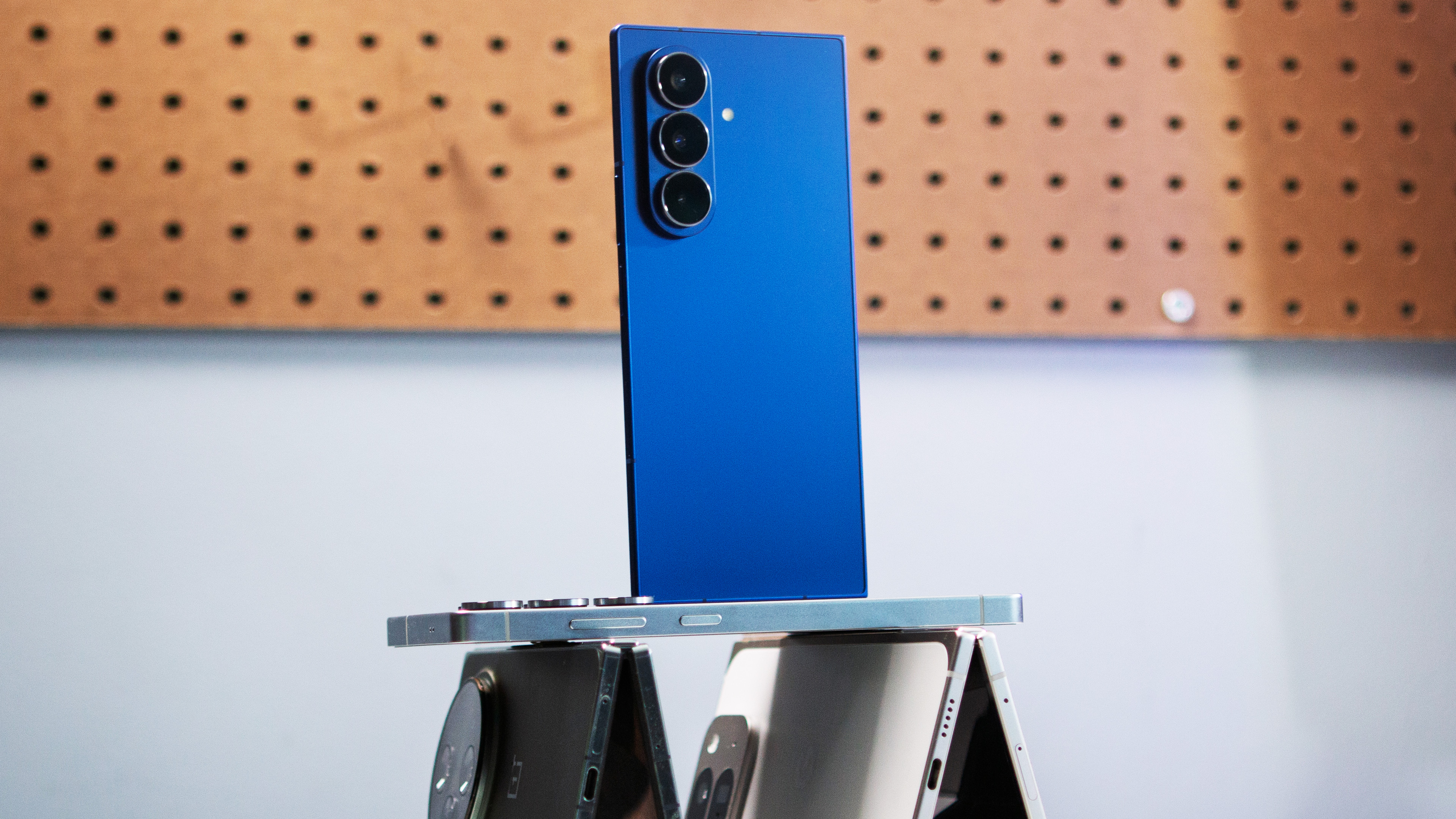 Ανασκόπηση Samsung Galaxy Z Fold 7