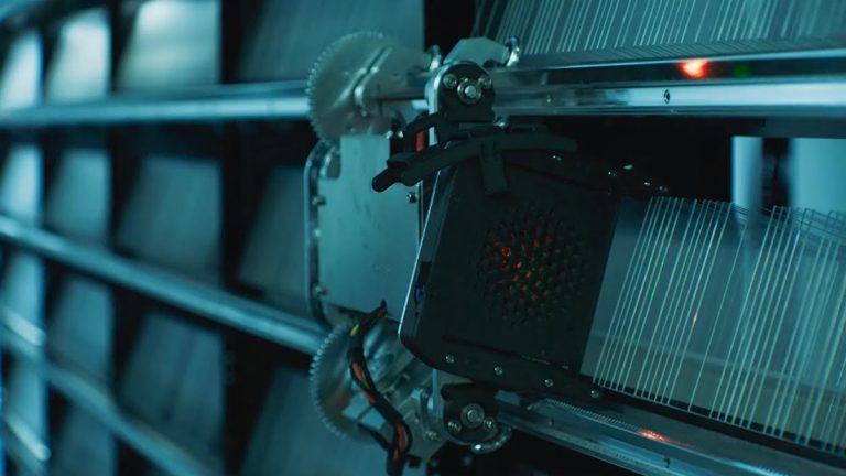 Το μέλλον της αποθήκευσης δεδομένων είναι το… γυαλί