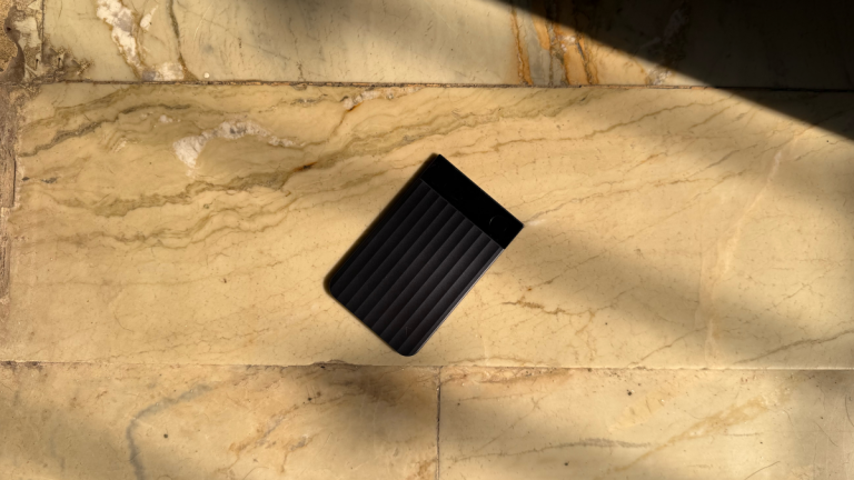 Αυτές οι συσκευές σημειώσεων AI μπορούν να σας βοηθήσουν να καταγράψετε και να μεταγράψετε τις συσκέψεις σας