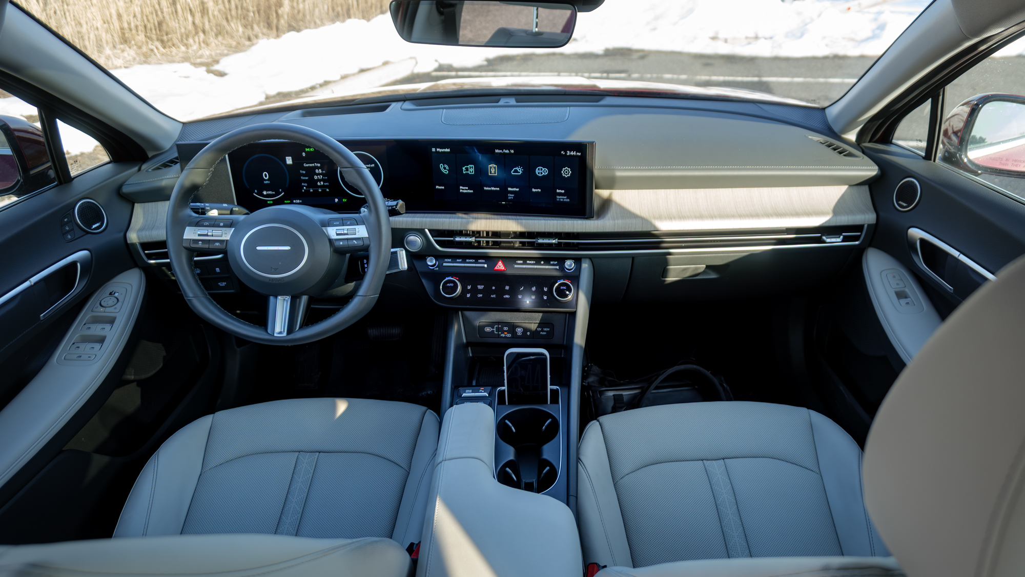 Κριτική Hyundai Sonata Hybrid 2026.