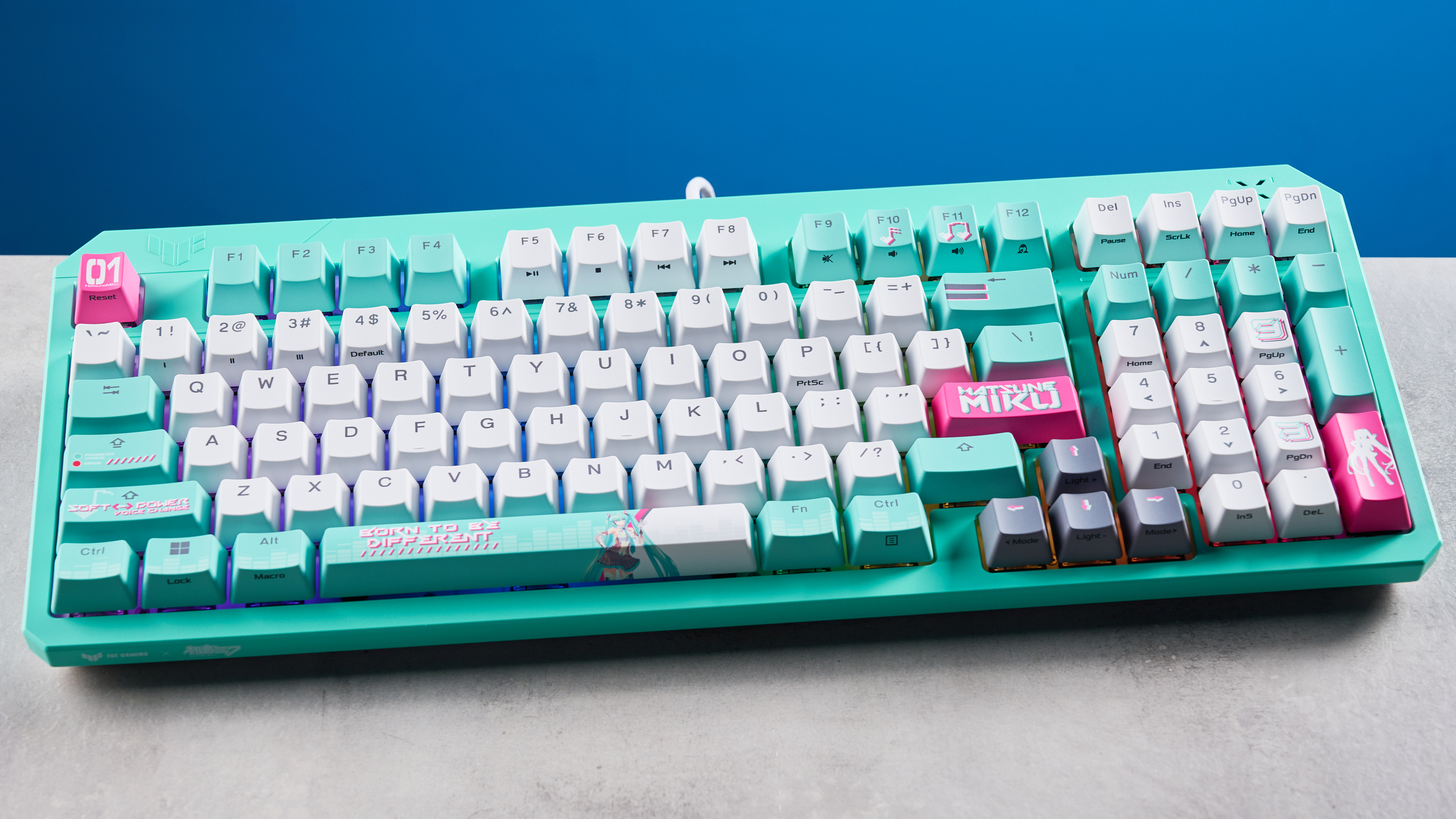 Ένα πληκτρολόγιο Asus TUF Gaming K3 Gen II