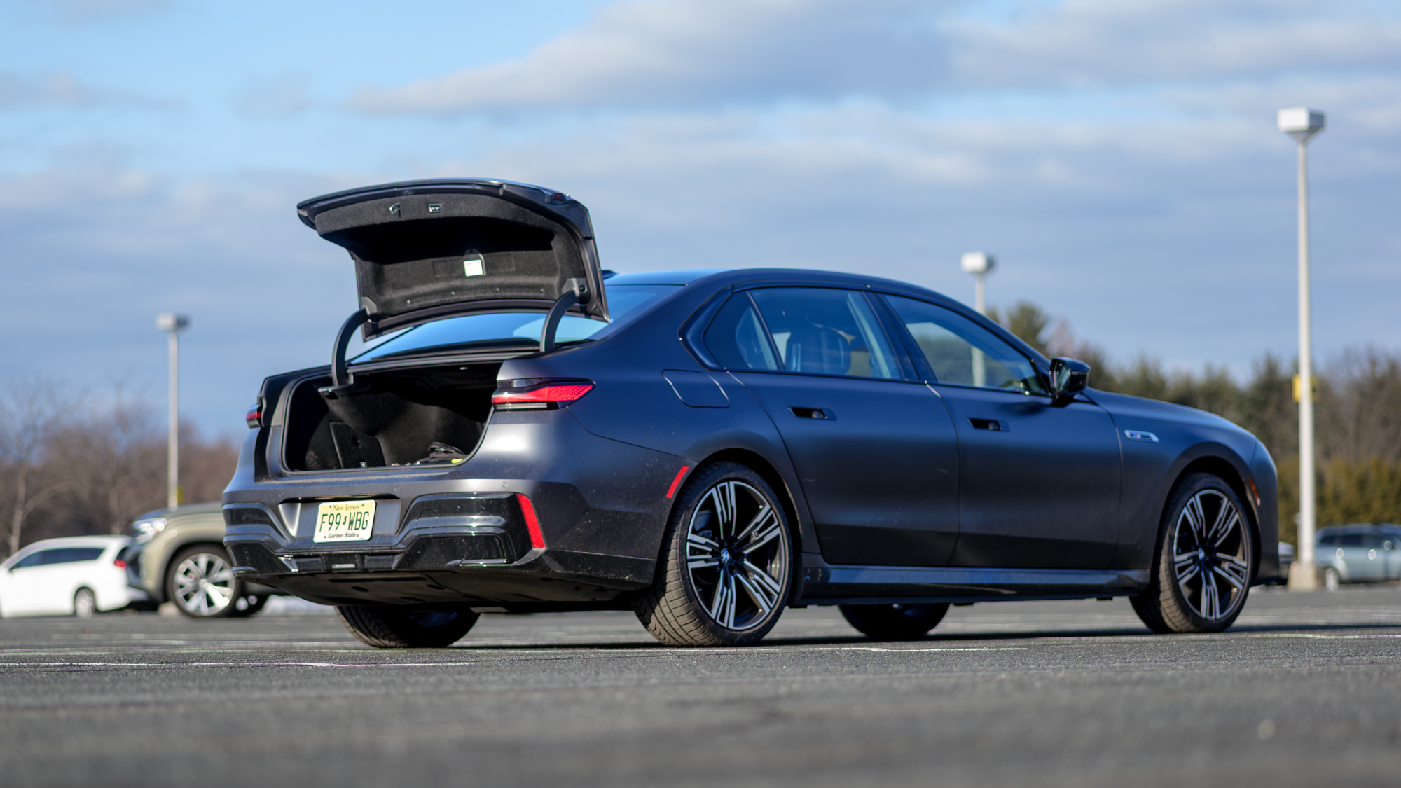 Αναθεώρηση BMW i7 M70 2026.