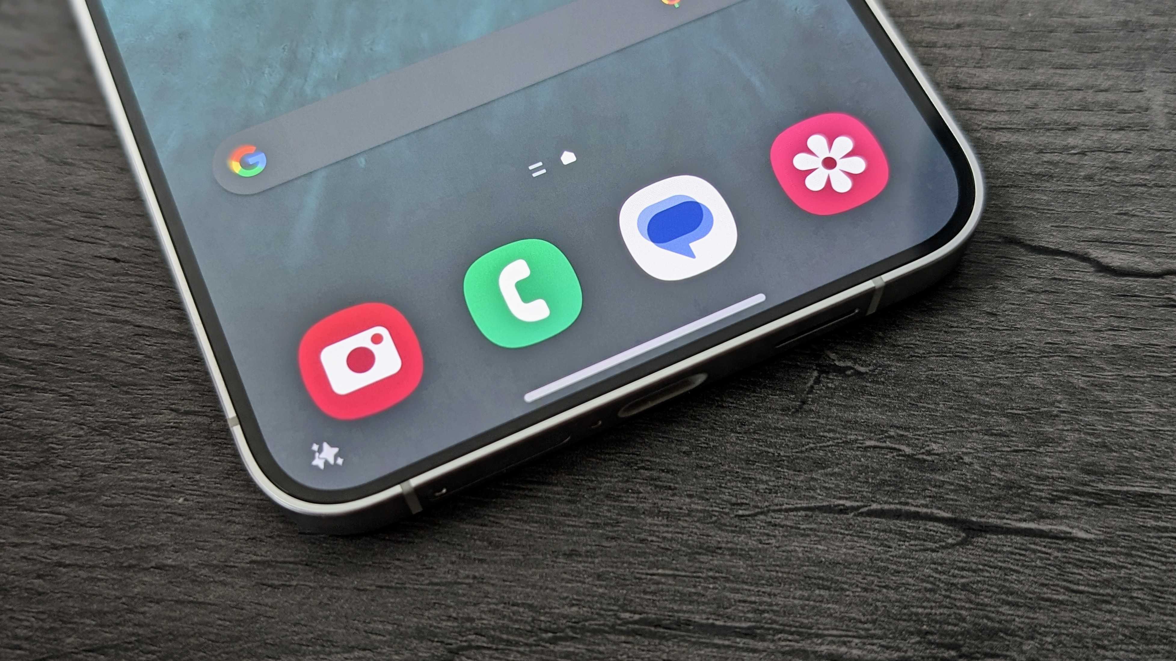 Η γραμμή πλοήγησης με χειρονομίες στο Galaxy S24