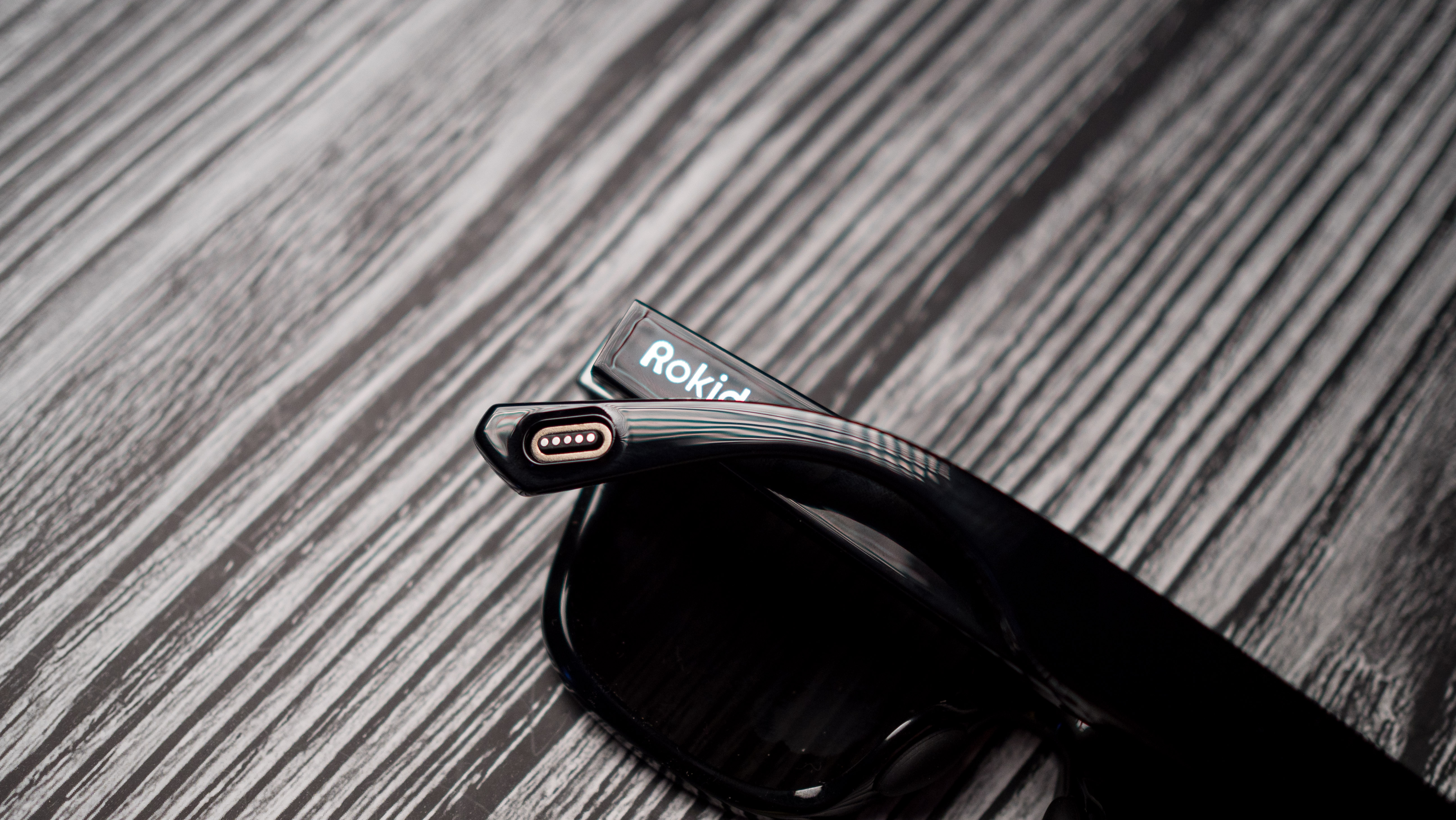 Rokid AI Glasses Style στο Android Central