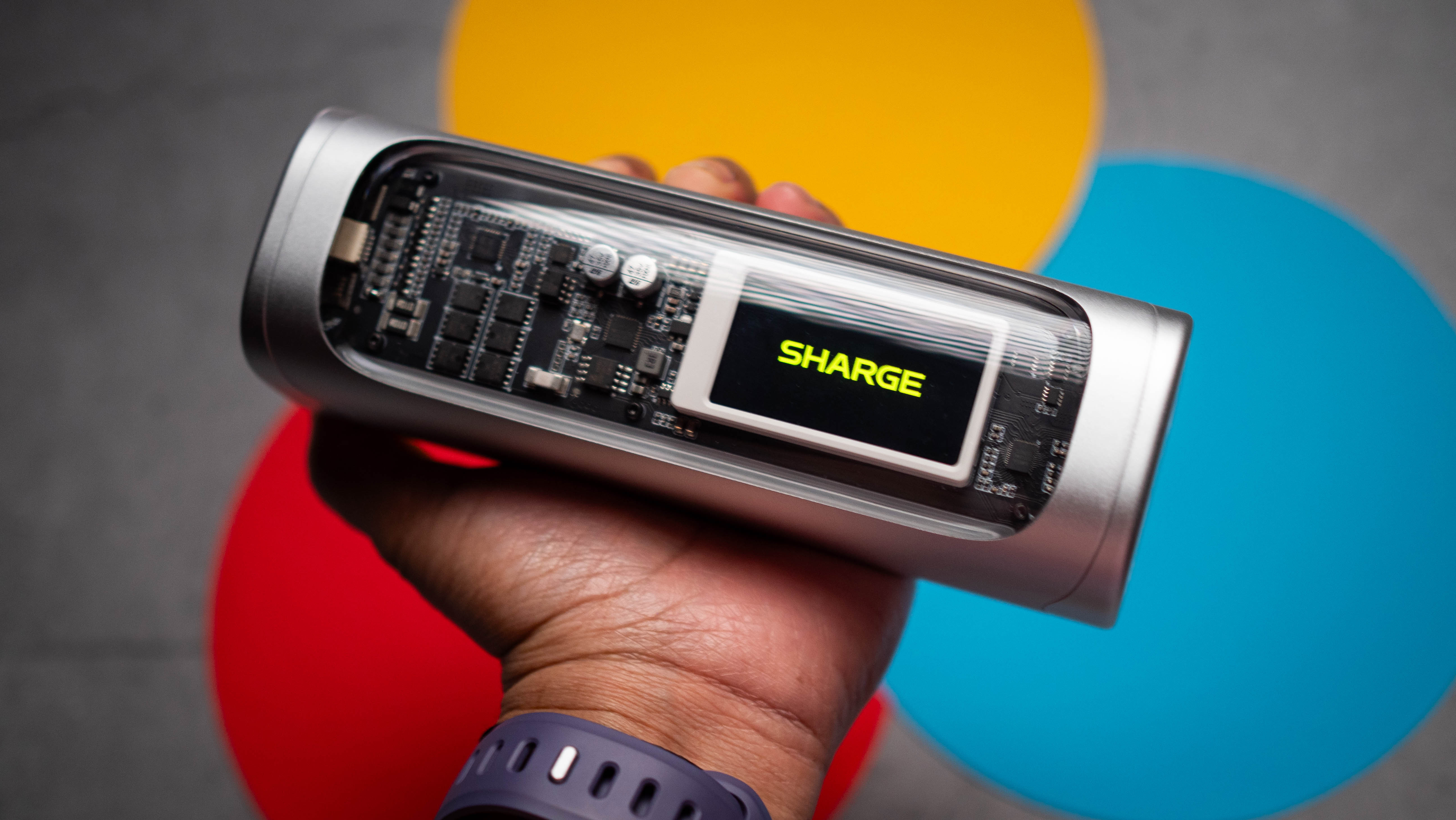 Κριτική Shargeek 300 στο Android Central