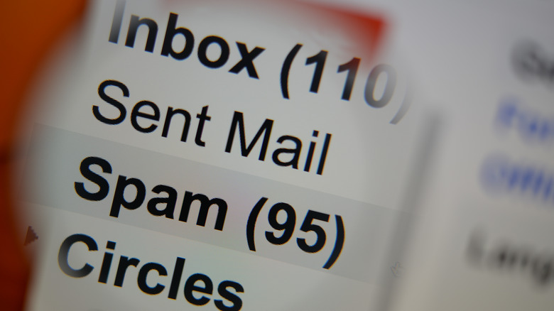 Ένας φάκελος ανεπιθύμητης αλληλογραφίας που δείχνει ότι έχει 95 email