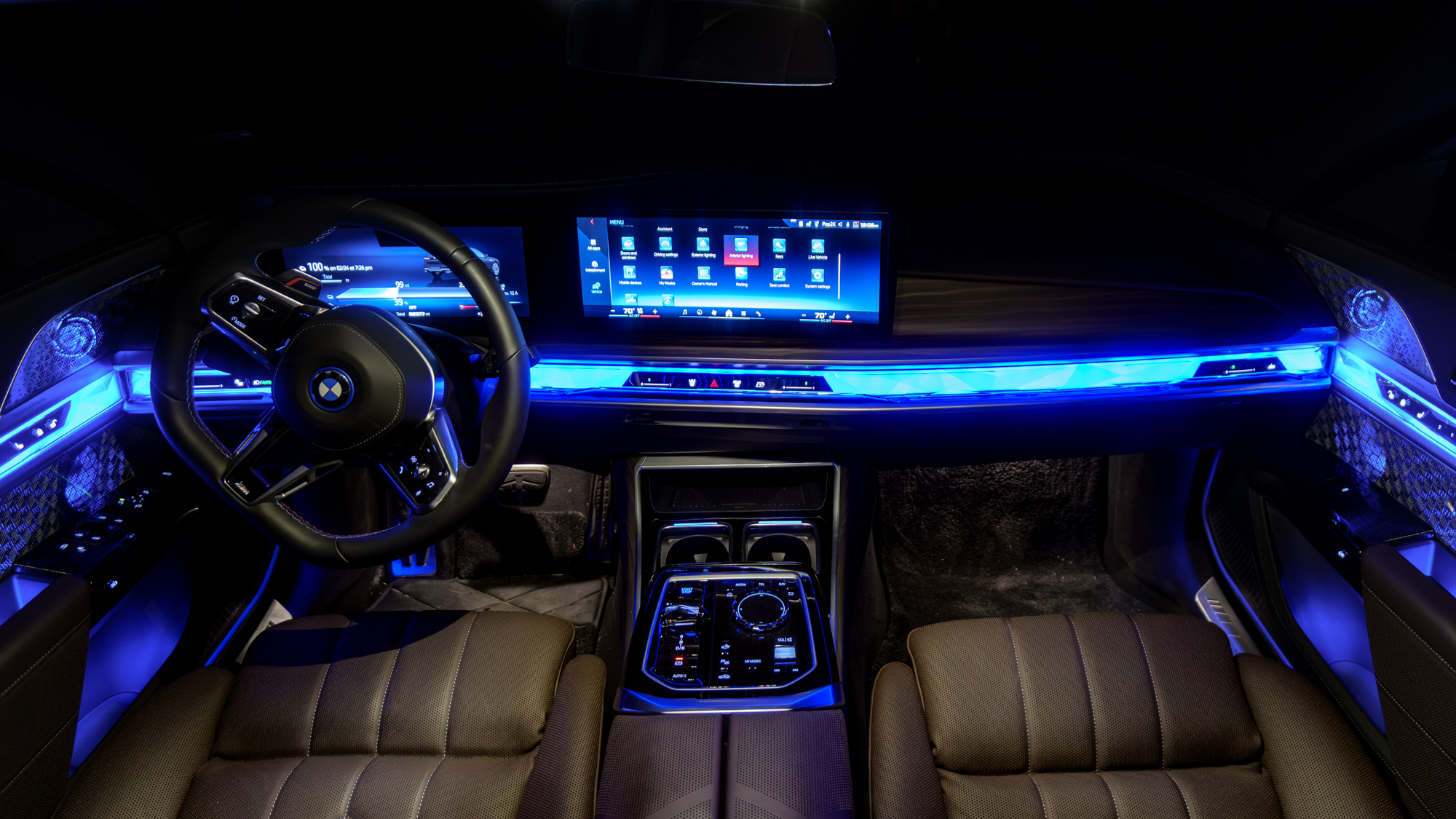 Αναθεώρηση BMW i7 M70 2026.