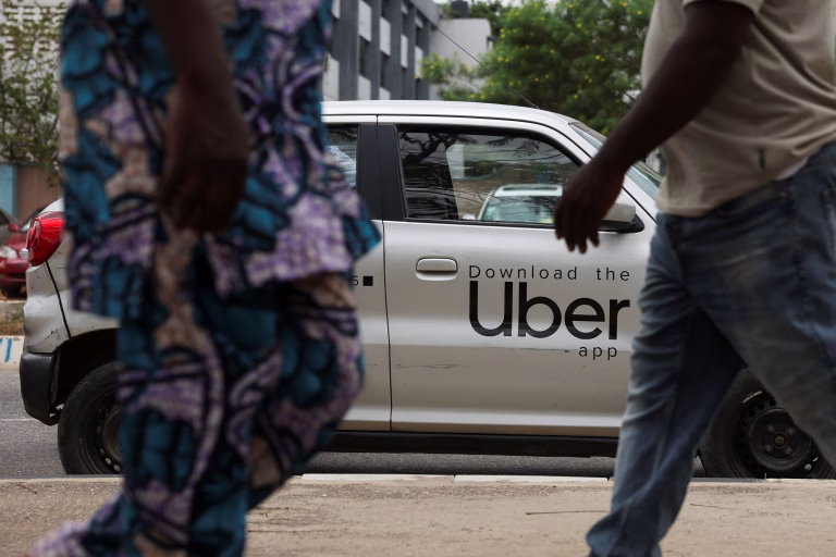 Uber: Deal 1,25 δισ. δολ. με την Rivian για στόλο robotaxi –